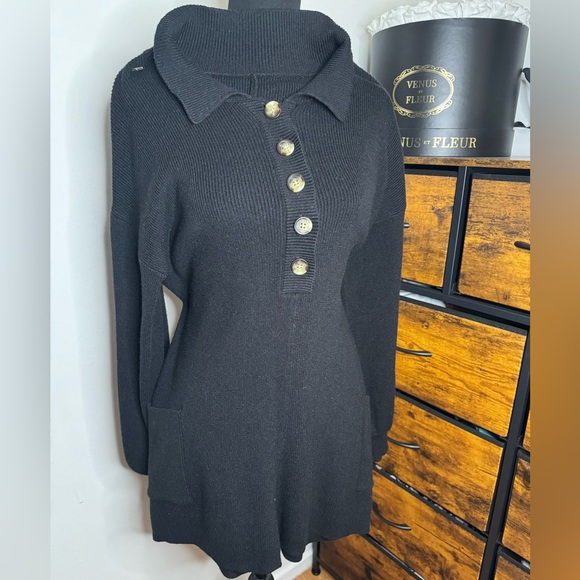 NWOT Black Sweater romper with buttons - Picture 5 of 6